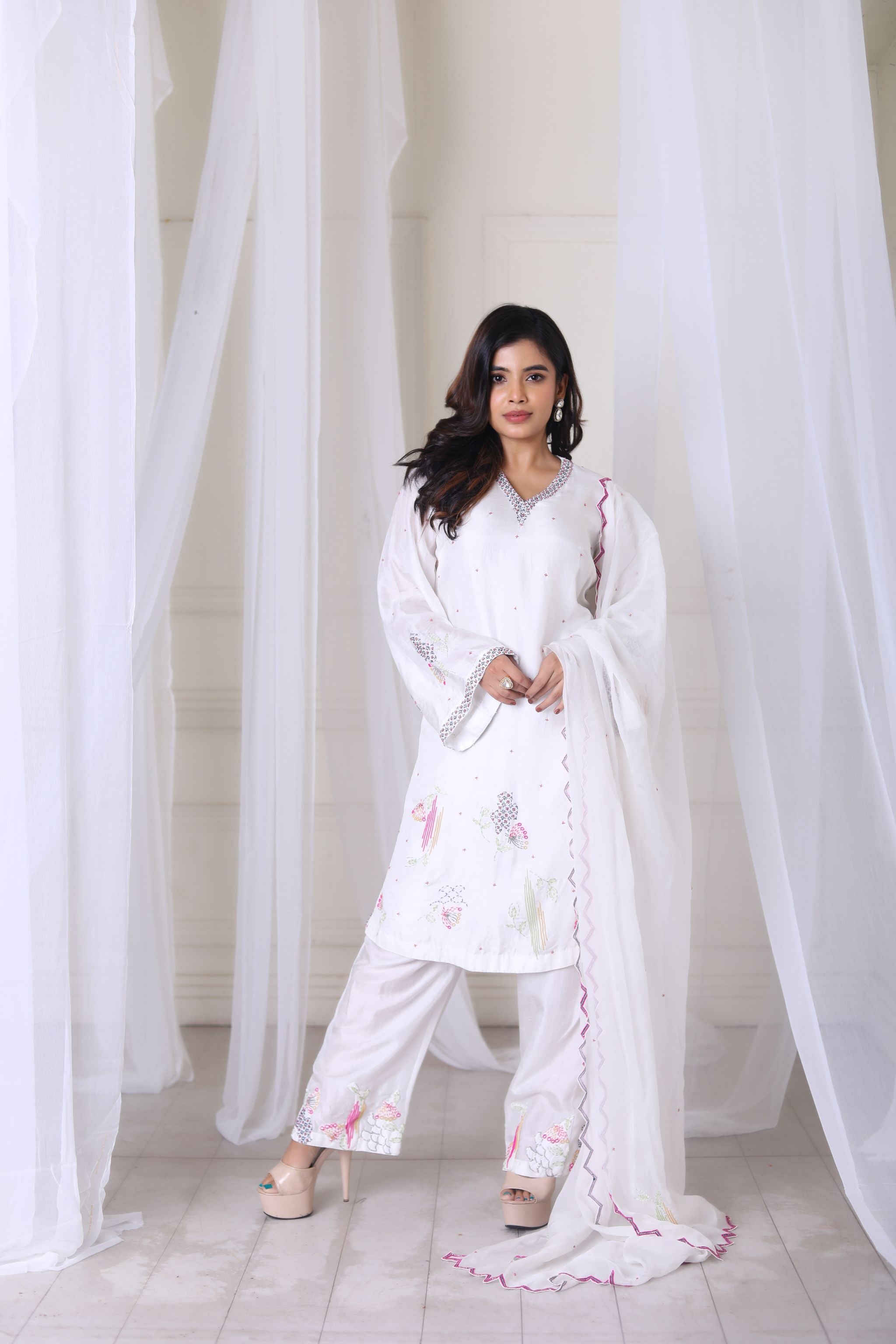 Hand Embroidered White Suit With Duppatta